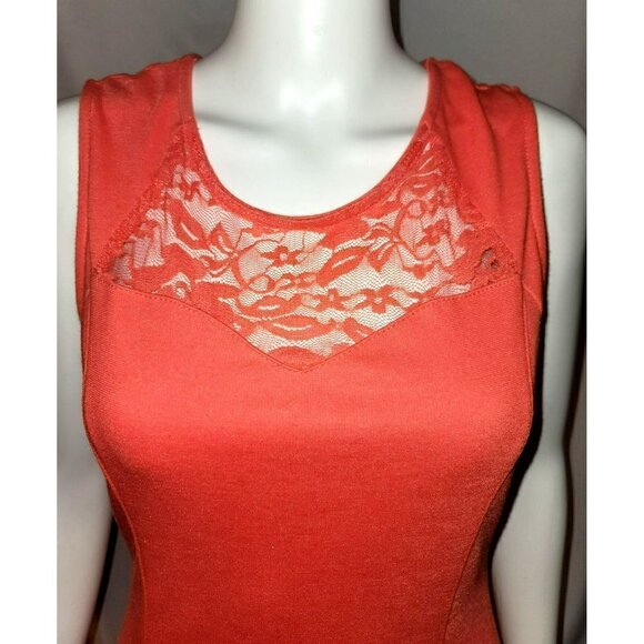 Soprano Bodycon Pink Grapefruit Dress w/ Lace- Size Medium - Picture 5 of 9